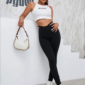 Ring tie back waist skinny pants.